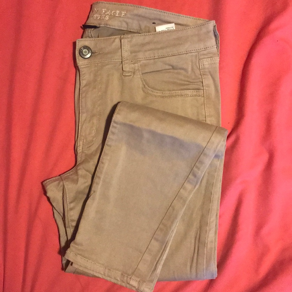 American Eagle Khakis leggings